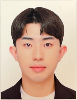 Portrait of Minseo Eric Kim